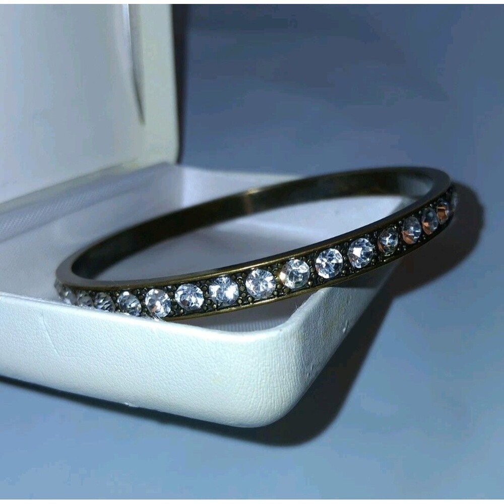 PREMIER DESIGNS Vintage White Rhinestone Woman's Bracelet Very Sparkly